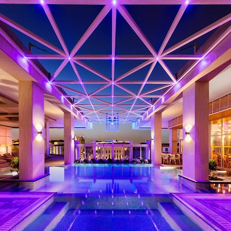 Millennium Place Doha Bagian luar foto The hotel's lobby