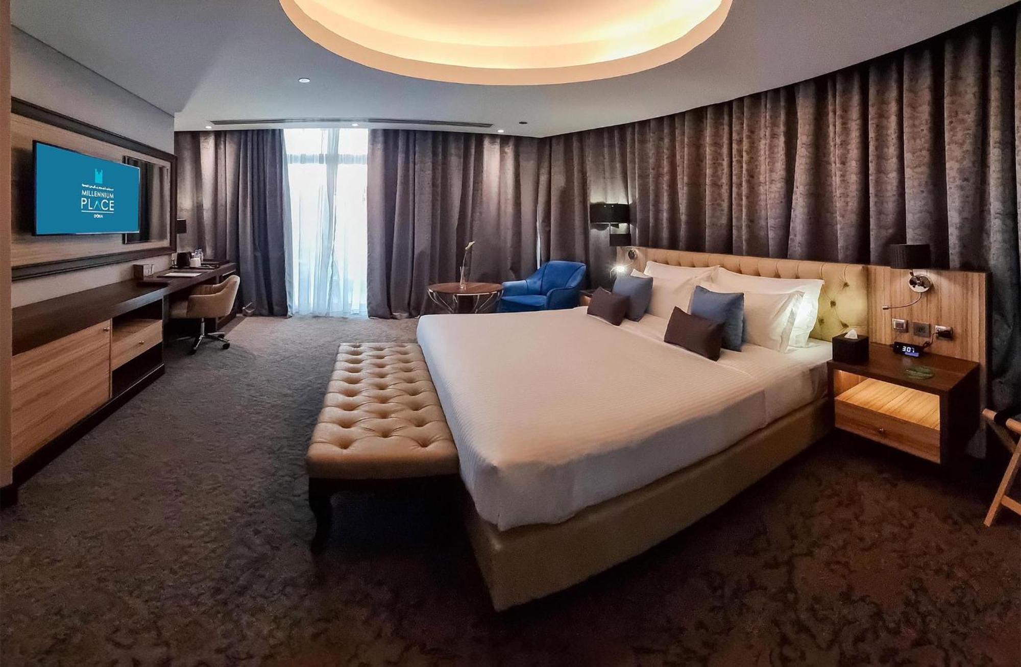Millennium Place Doha Bagian luar foto Deluxe Suite